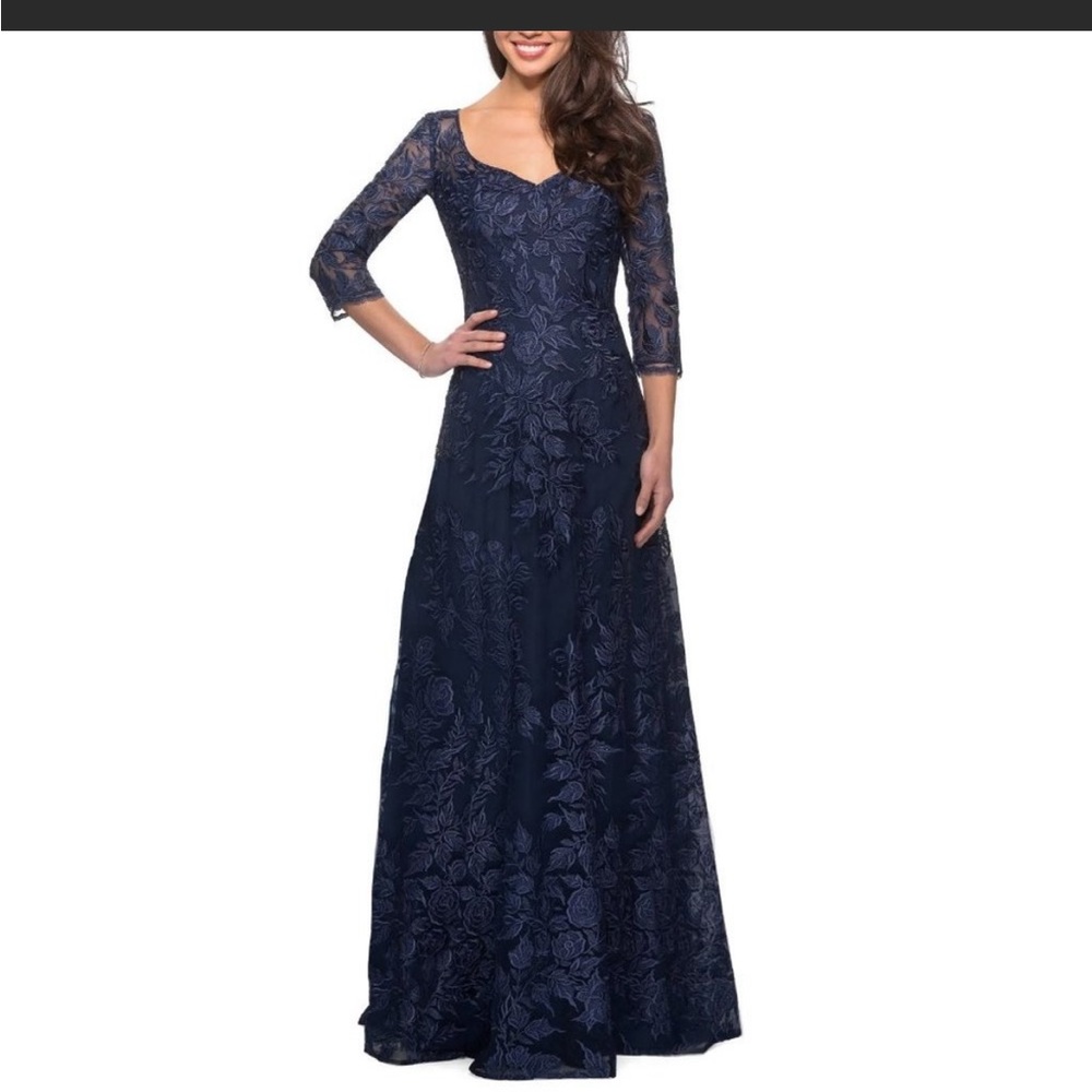 NWT LA FEMME Floral Embroidered Mesh A Line Gown In Navy 28053